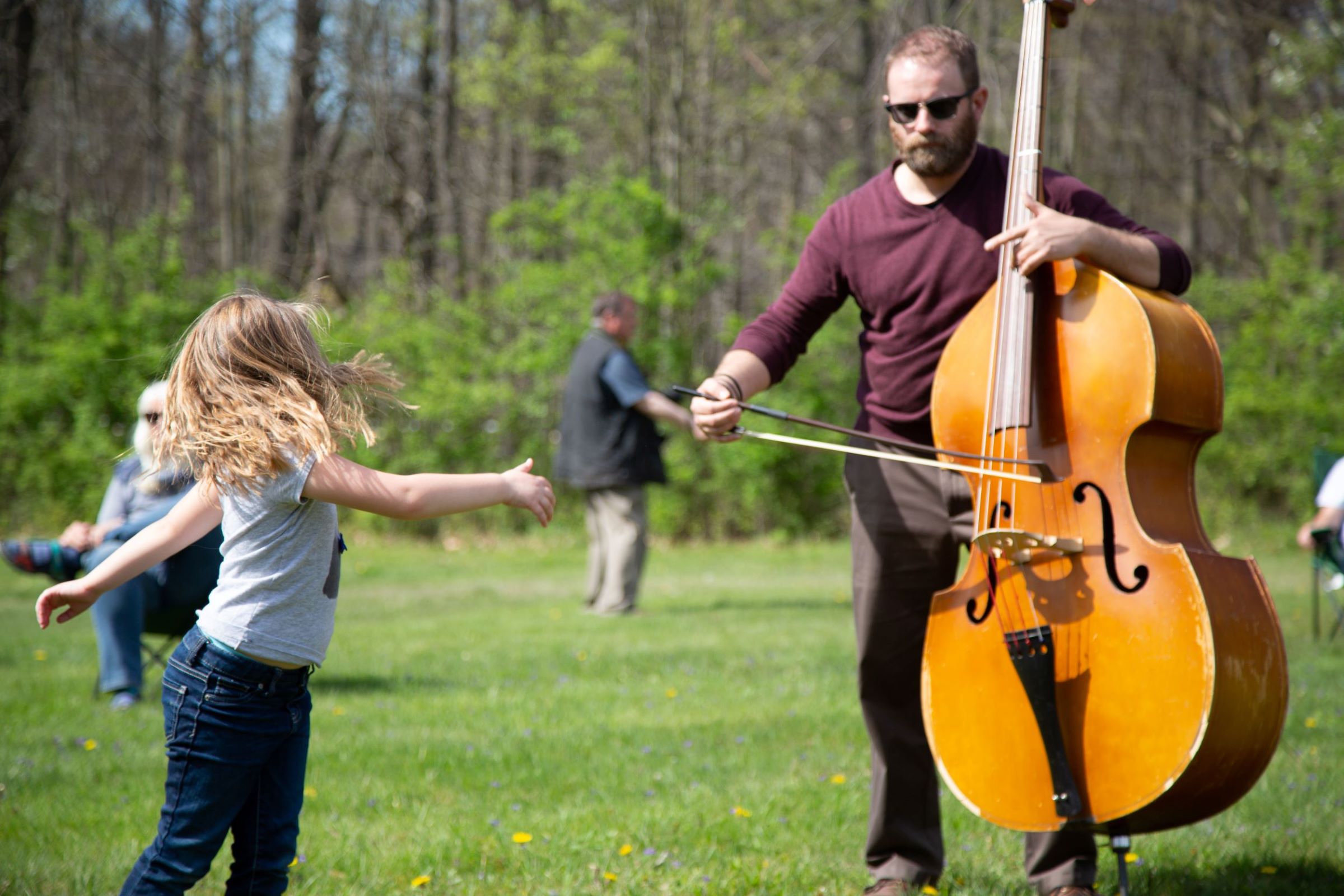 Penn Live Arts presented contemporary music ensemble Alarm Will Sound’s Ten Thousand Birds at the Morris Arboretum (photo by Alan Pierson).