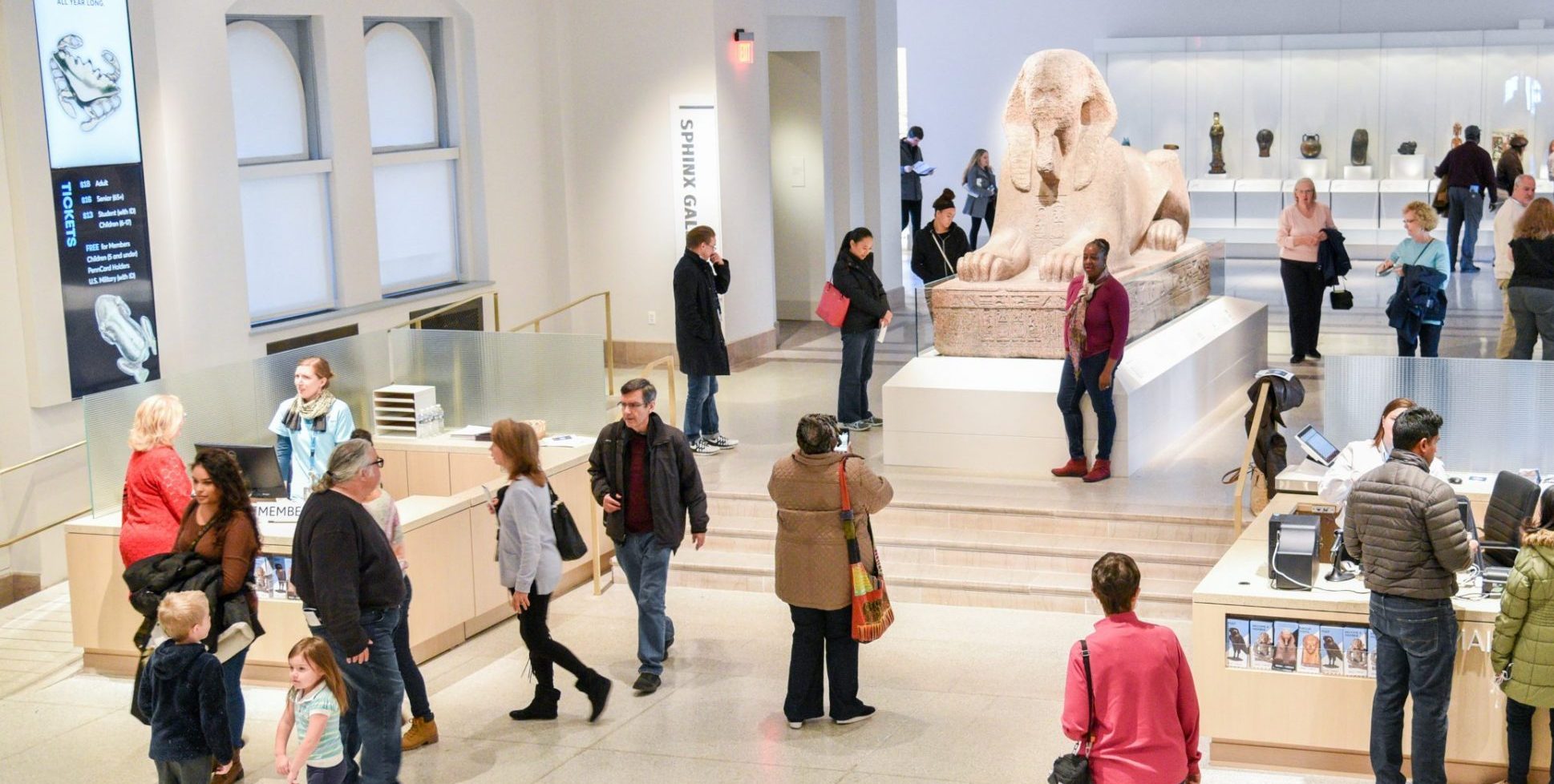 Sphinx and Main Entrance with visitors